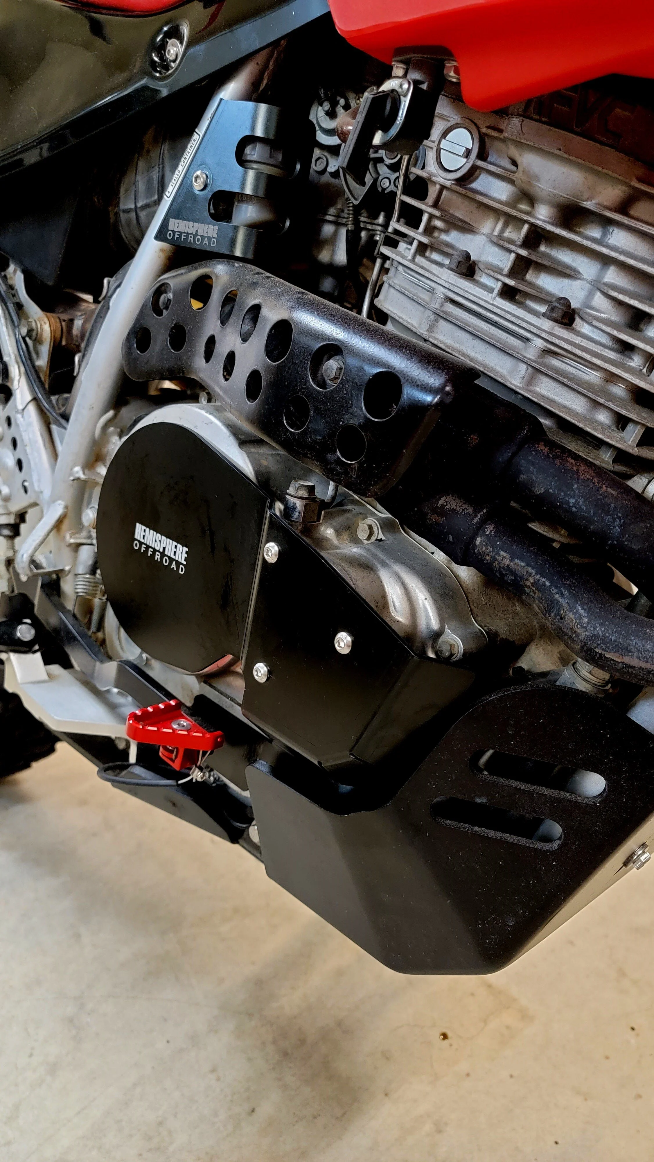 XR650L Clutch and Oil Filter Cover Rock Guard — Hemisphere Offroad